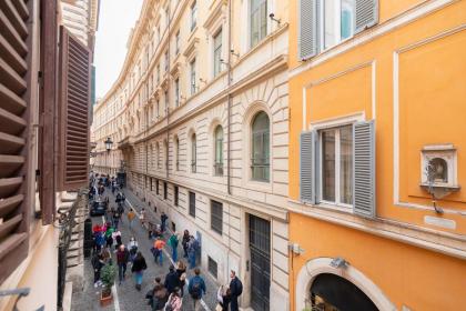 Pantheon Delightful Apartment - image 21