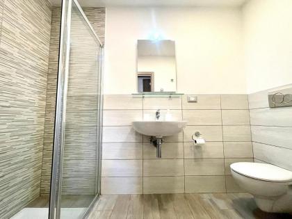 Colosseum Guest House - image 28