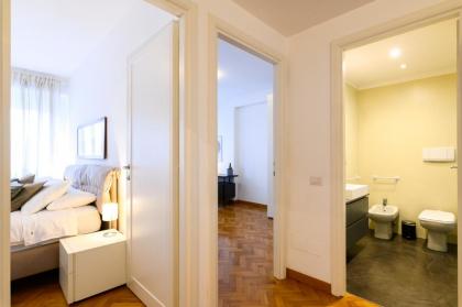 Peaceful Penthouse with Garage - image 28