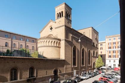 Castel Sant'Angelo Cozy Apartment - image 29