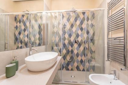 St Peters dome Breathtaking views - image 14