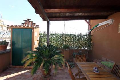Sacconi Flat - image 23