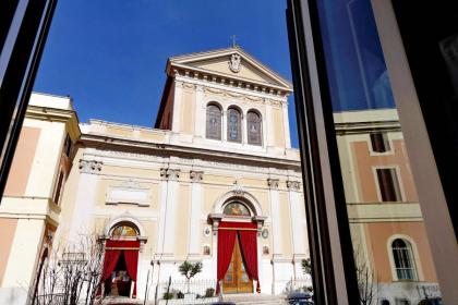 DELIZIOSO APPAPPARTAMENTO VICINO AL VATICANO COL GIARDINO - image 23