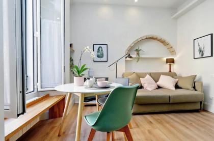 DELIZIOSO APPAPPARTAMENTO VICINO AL VATICANO COL GIARDINO - image 29