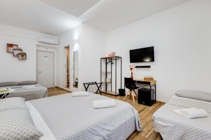 VATICANDREAM GUEST HOUSE - image 21