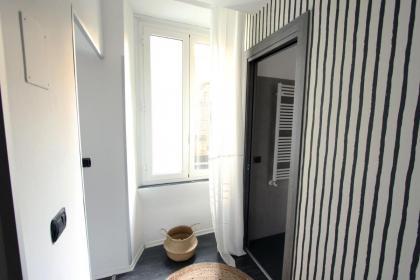 Avignonesi Flat - image 4