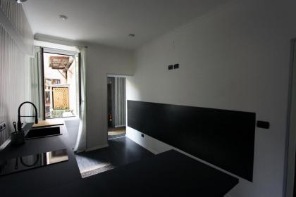 Avignonesi Flat - image 7