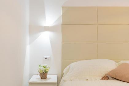 Glint House Roma - image 25