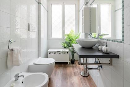 Glint House Roma - image 30