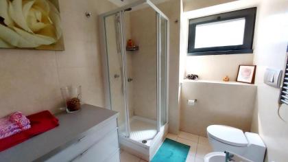 Home Sorbara Luxury Home no01 - image 17