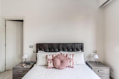 The Roof Luxury Penthouse Corso - image 24
