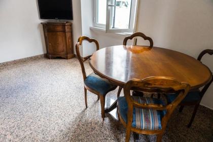 Alexander Vatican House - image 30