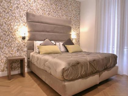 Helmirage Trevi Suite - image 30