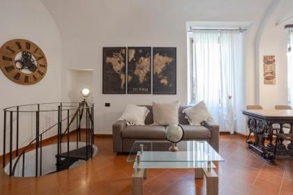 Home d'Elite Trevi Fountain - image 23