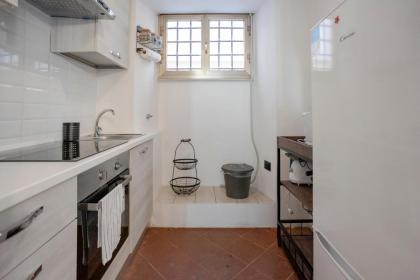 Home d'Elite Trevi Fountain - image 27