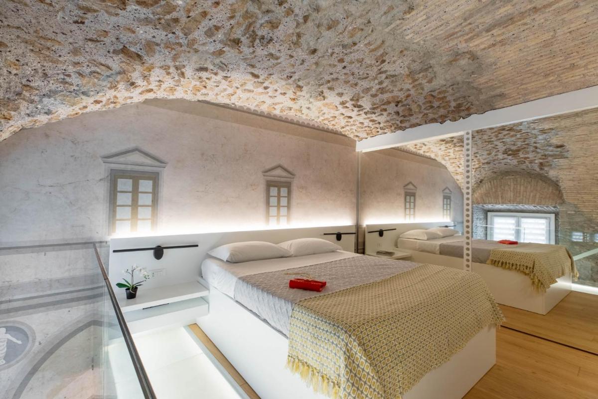 iFlat Glass and Stone Loft - main image