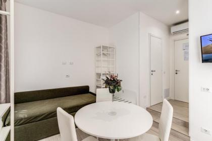 A Touch of Rome - image 30