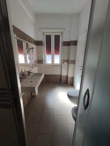 Belvedere Rooms Guest House - image 25