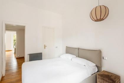 Trilussa Luxury Penthouse - image 21