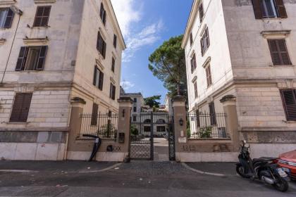 Lovely flat in Testaccio - image 23