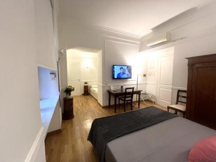 INTERNO ROMA - image 22