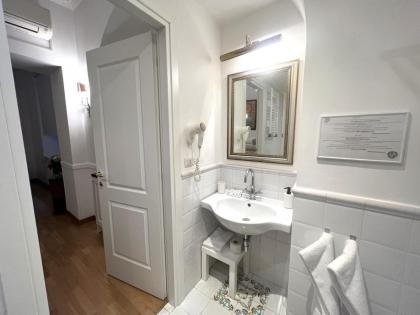 INTERNO ROMA - image 23