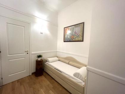 INTERNO ROMA - image 25