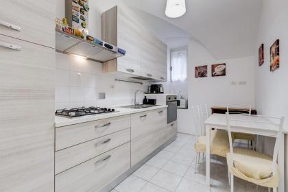 NEW! BRESCIA CENTRAL Apartment - image 27