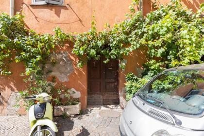 Charming Design Apartment in Monti - image 21