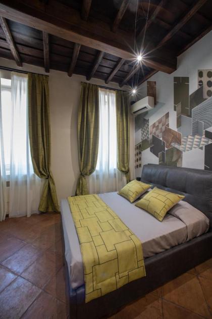 Vittoria House - image 30