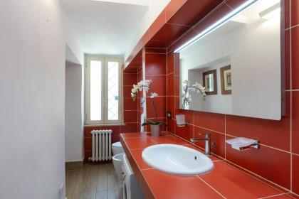 Amazing Via del Babuino - Piazza del Popolo - image 30