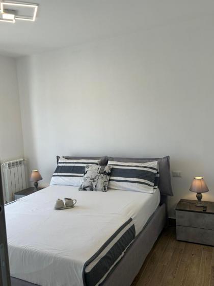 RED SKY APARTMENT - PORTA DI ROMA - image 27