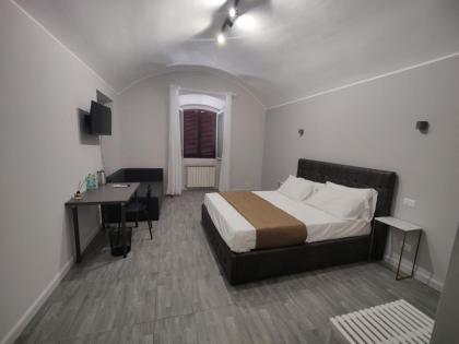 Holiday 168 - image 23