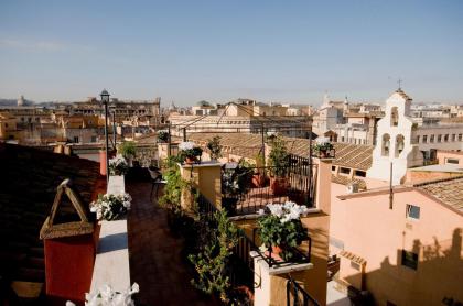 Trevi Hotel - image 6