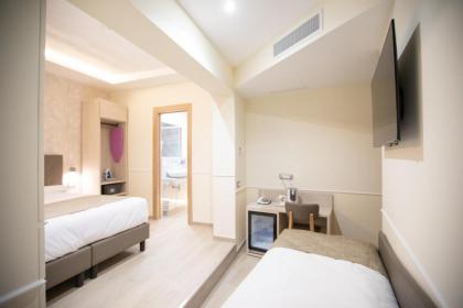 Hotel Maximus - image 24