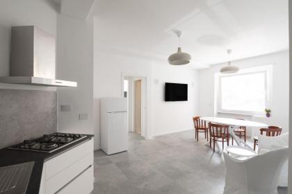 Claudio Vaticano Home - image 27