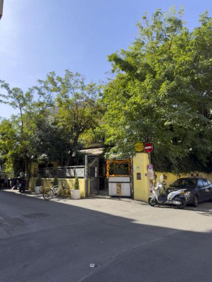 Lovely Apartment in Hip and Vibrant Pigneto - image 30