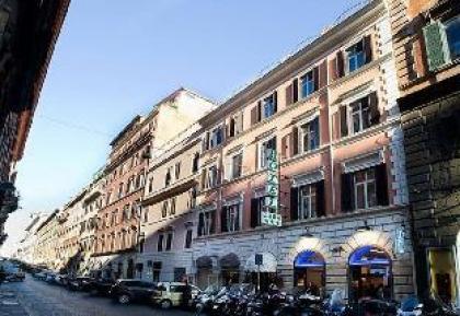 Hotel Zara - image 19