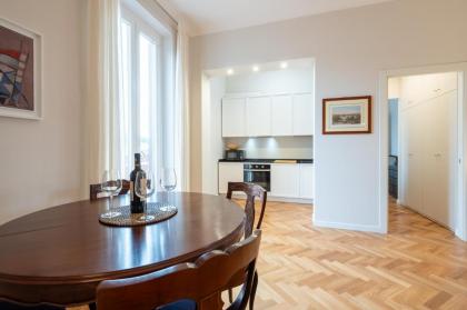 Top View Luxury apartment Piazza del Popolo - image 10