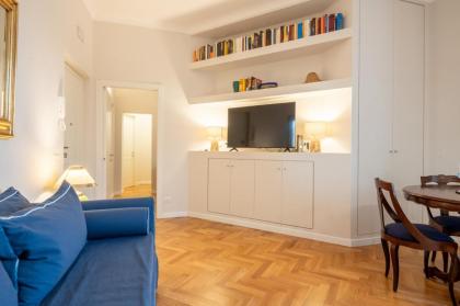 Top View Luxury apartment Piazza del Popolo - image 17