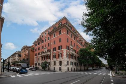 Top View Luxury apartment Piazza del Popolo - image 26