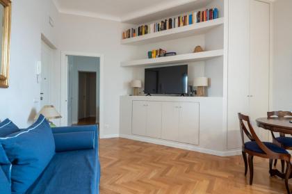 Top View Luxury apartment Piazza del Popolo - image 30