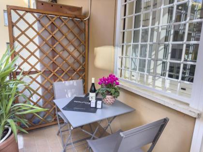 Lovely Design Apartment with Balcony - image 20