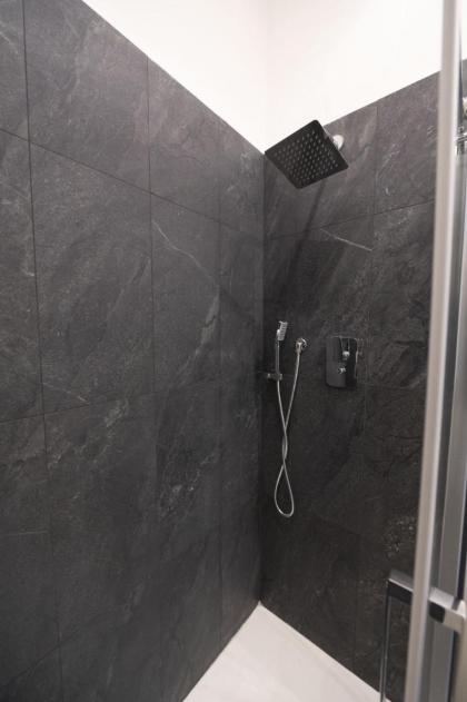 3 BR Home in Vibrant Testaccio - image 25