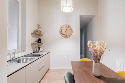 Corso Suite - image 25