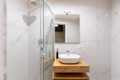 Corso Suite - image 30