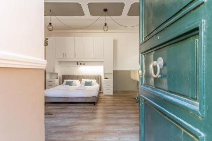 Central Charm near Piazza Navona - Cozy Loft for 2 - image 24