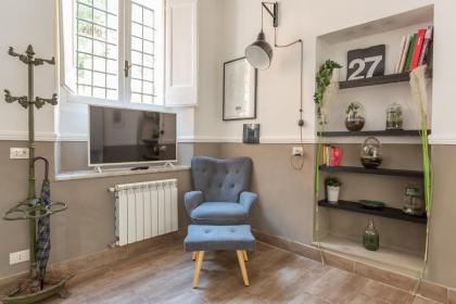 Central Charm near Piazza Navona - Cozy Loft for 2 - image 26