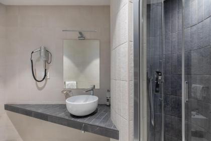 Saint Peter Suites - image 24