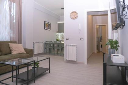 Easy Stay Rome 2 - The Easy Way Rome 